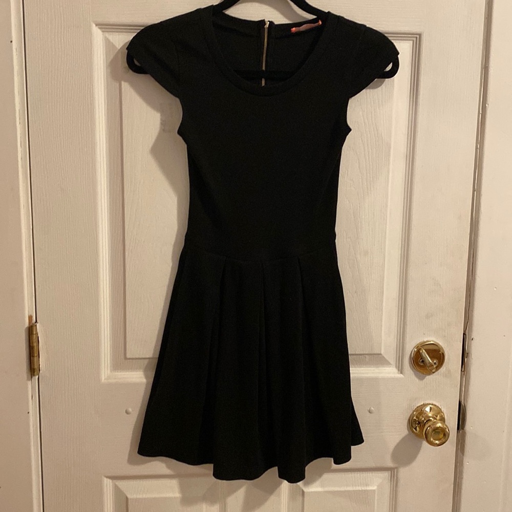 Black dress